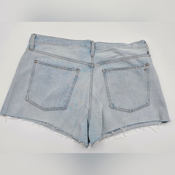 NWTs Madewell Relaxed Denim Shorts in Essen Wash ND178 Size 32 - Picture 4 of 4